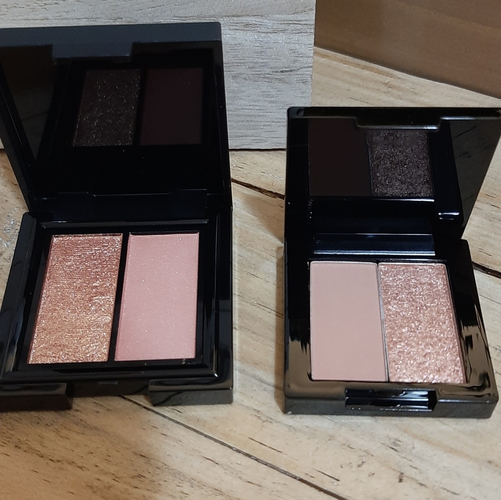 Eyeshadow palettes